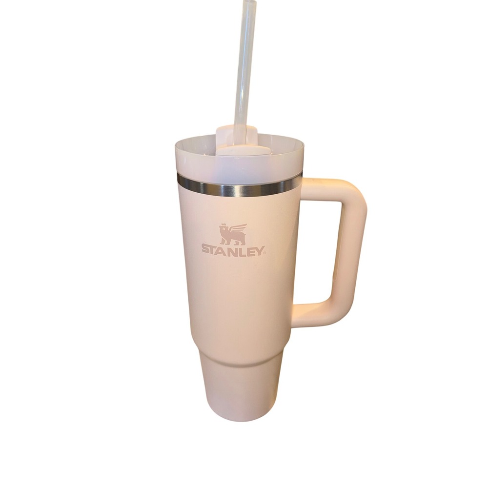 Stanley Quencher H2.0 FlowState Tumbler 30oz Cream Pink Insulated Cup